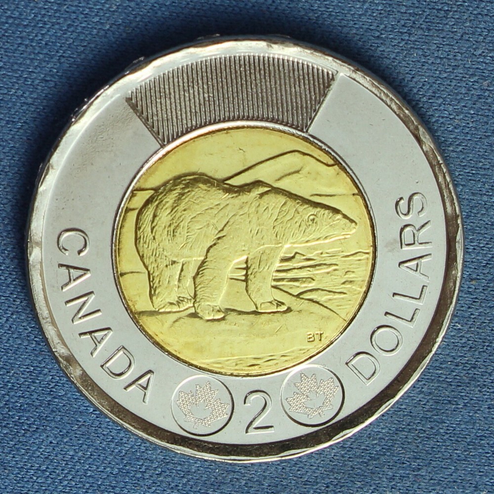 Canada 2014 Toonie 2$ from a Mint Roll (Normal Reverse)