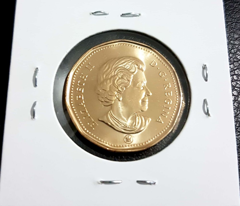 2012 Canada 1d Loonie - Old generation - No Security - UNC Mint State from roll