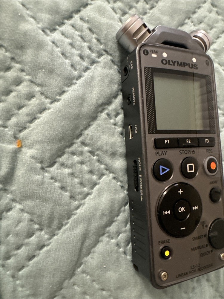 Olympus LS-12 Linear PCM recorder.tested