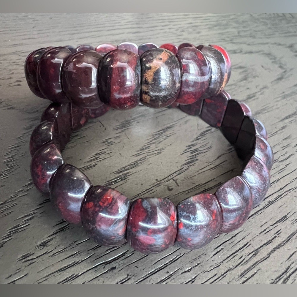 Chicken blood soft bangle 7’ (one)