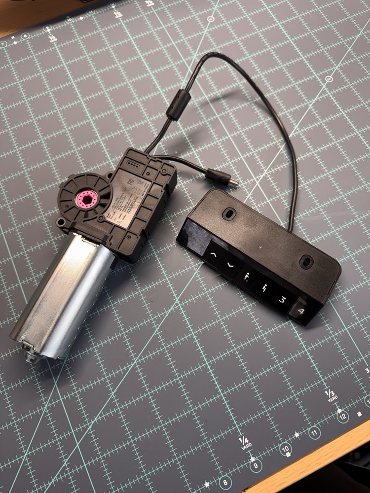 HS51A-1-GM30 Controller for Adjustable Desk