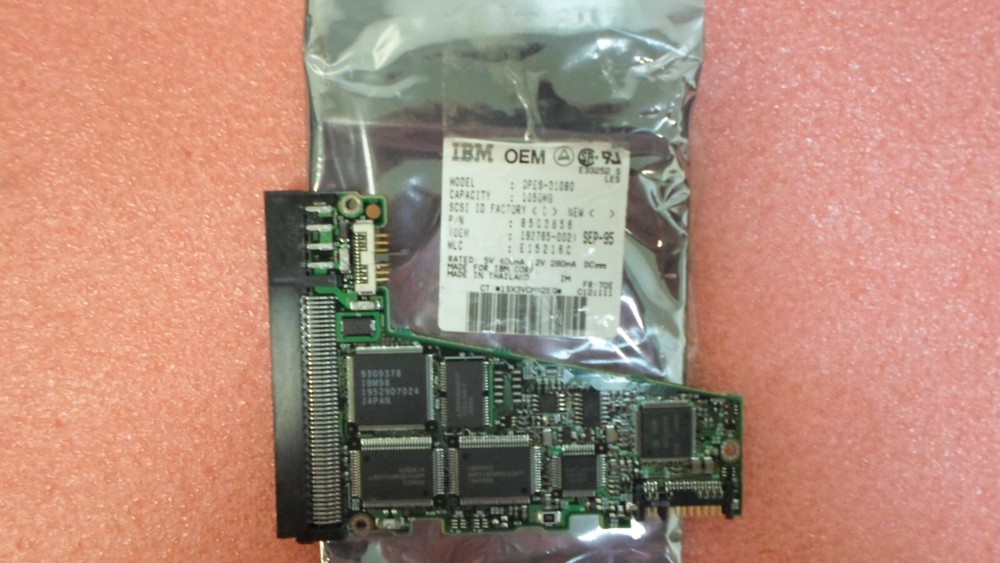 IBM OEM DPES-31080 1050MB Controller Board