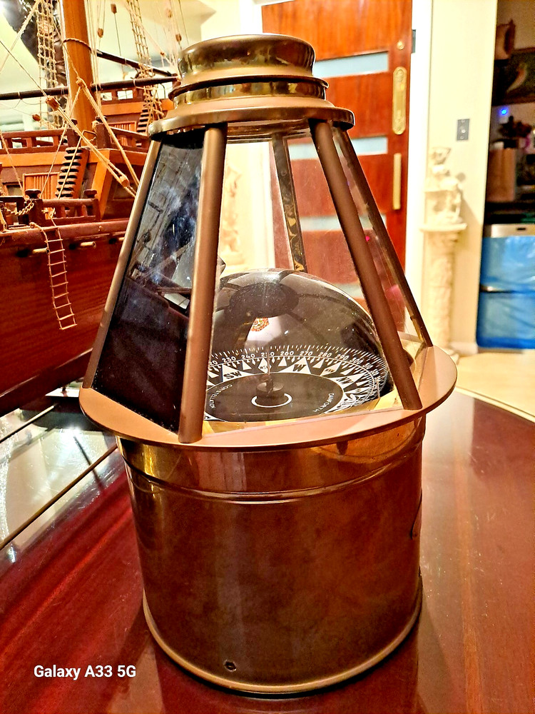 Danforth Skylight Constellation Compass Brass/ Glass 34cm High Unused
