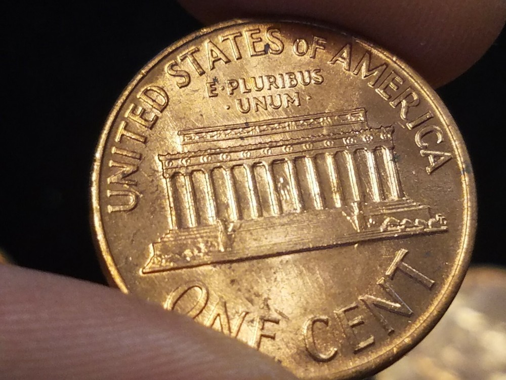 1967 LINCOLN MEMORIAL CENT UNCIRCULATED PENNY ROLL IN A WRAPPER