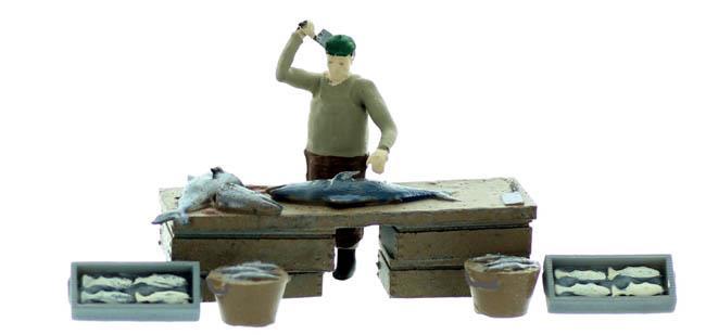 Fresh Fish  FISH MONGER scene  FISH MONGER SCENE, O scale Painted Scene