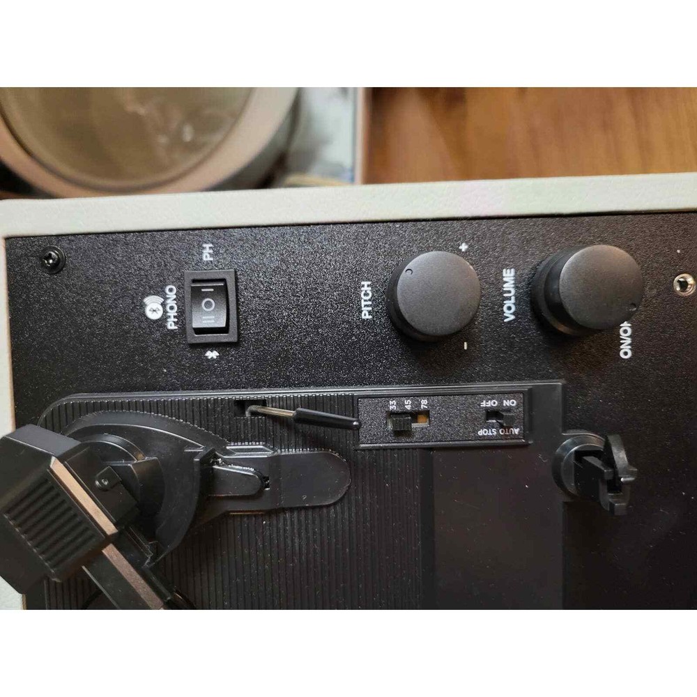 Crosley Cruiser Record Player