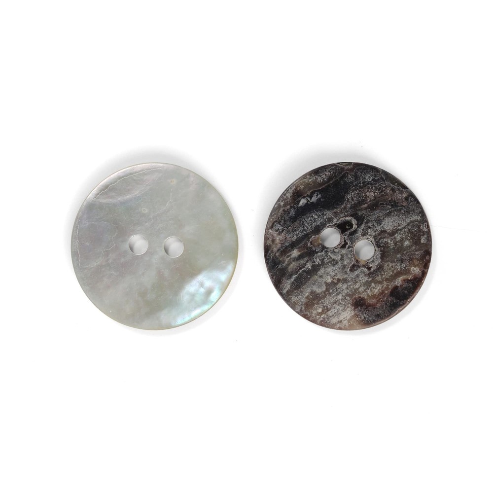 AgoyaCultural Pearl shell shell button - thicker normal size 50pcs - 18L7/16...