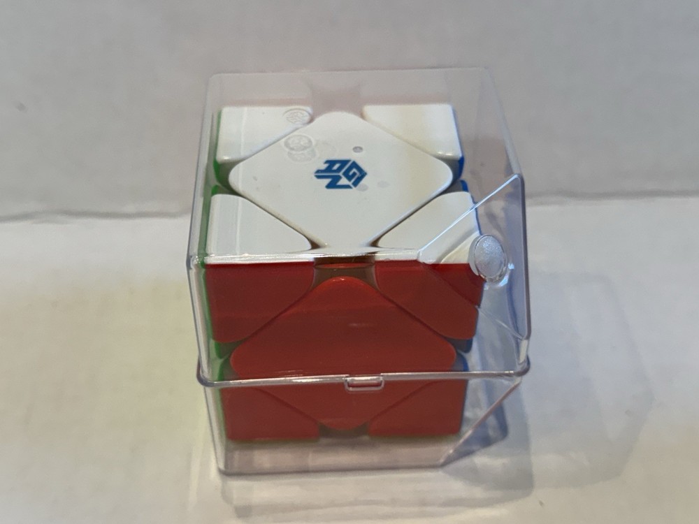 GAN Skewb M Used Great Condition