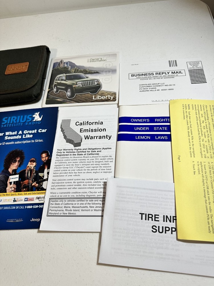 2011 Jeep Liberty Owners Manual Set