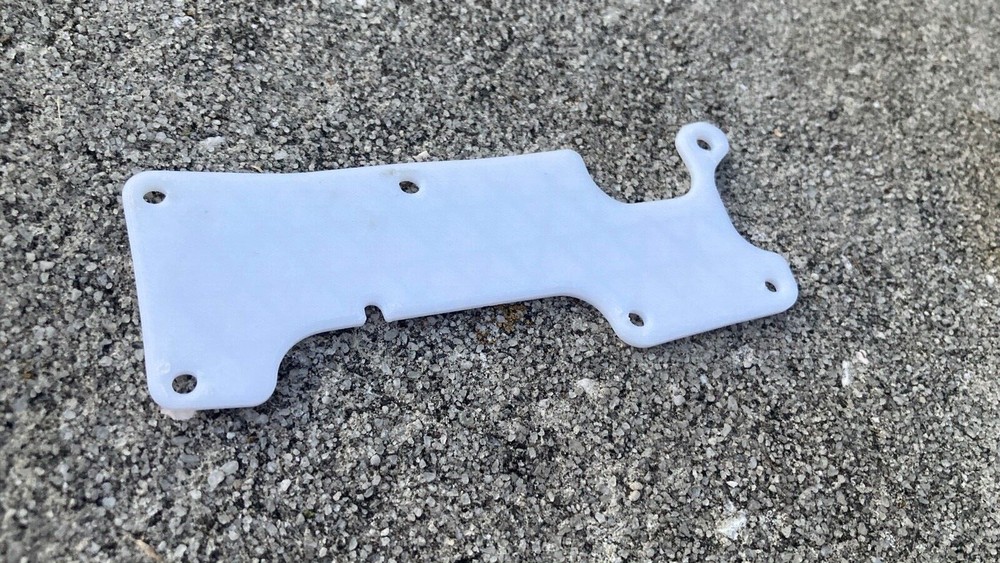 White Traxxas Sledge Arm Inserts (Set Of 4)