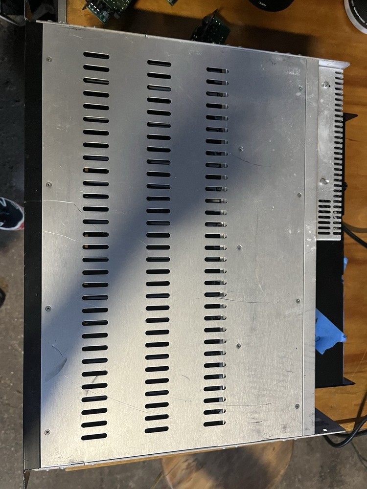 Dolby Laboratories DA20 Digital Film Sound Processor Rackmount Compression Meter