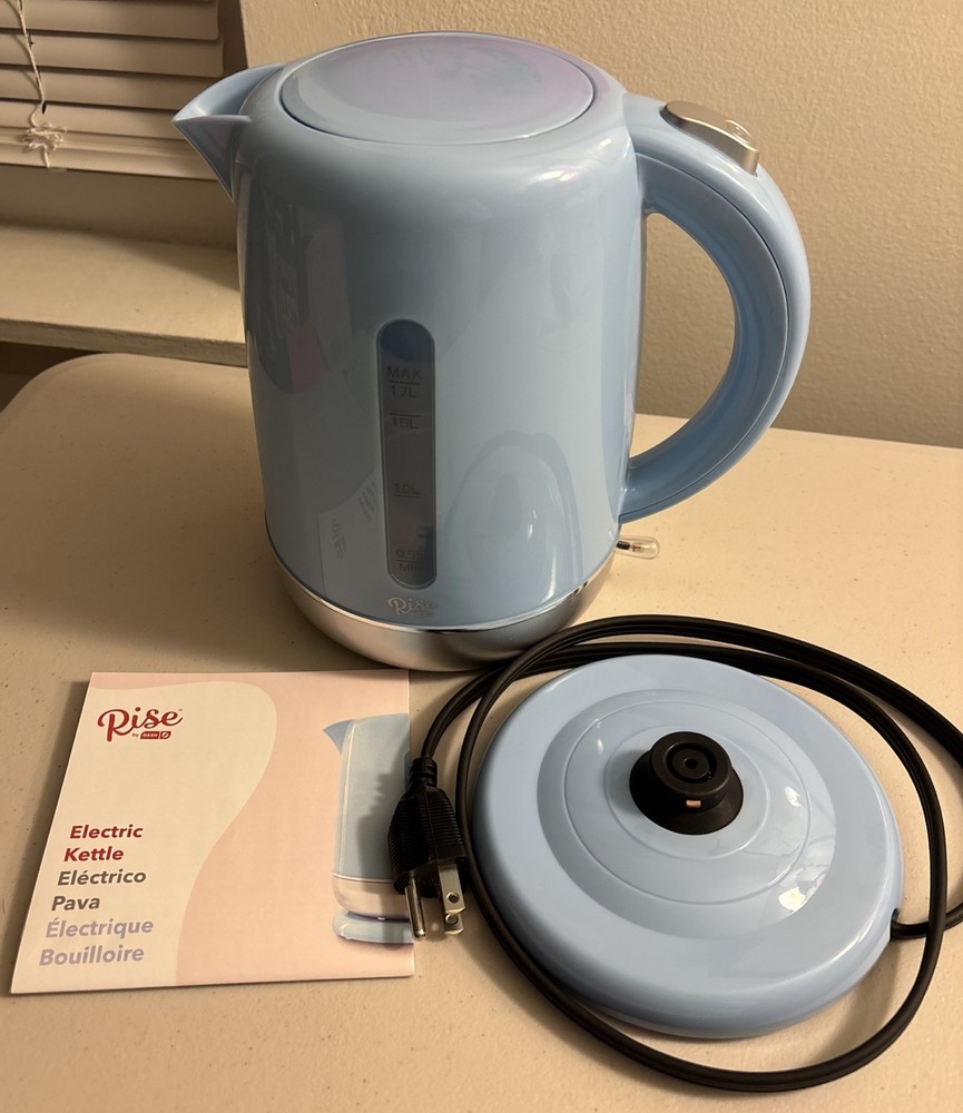Rise by Dash Blue Glass/Plastic 1.7 L Electric Tea Kettle