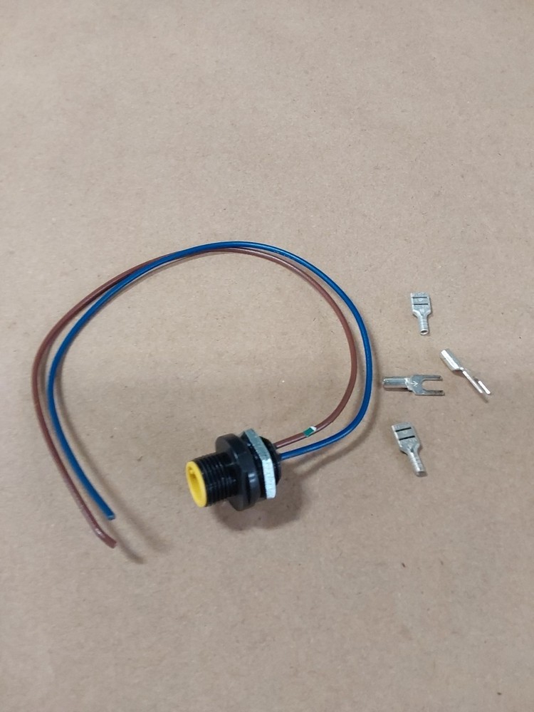 Brad Harrison Molex External thread receptacle HW130A