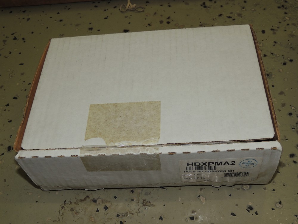 Honewell Camera Pole Mount Adapter Kit HDXPMA2