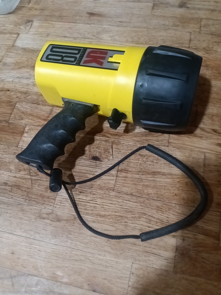 UNDERWATER KINETICS D8 Xenon Dive Light