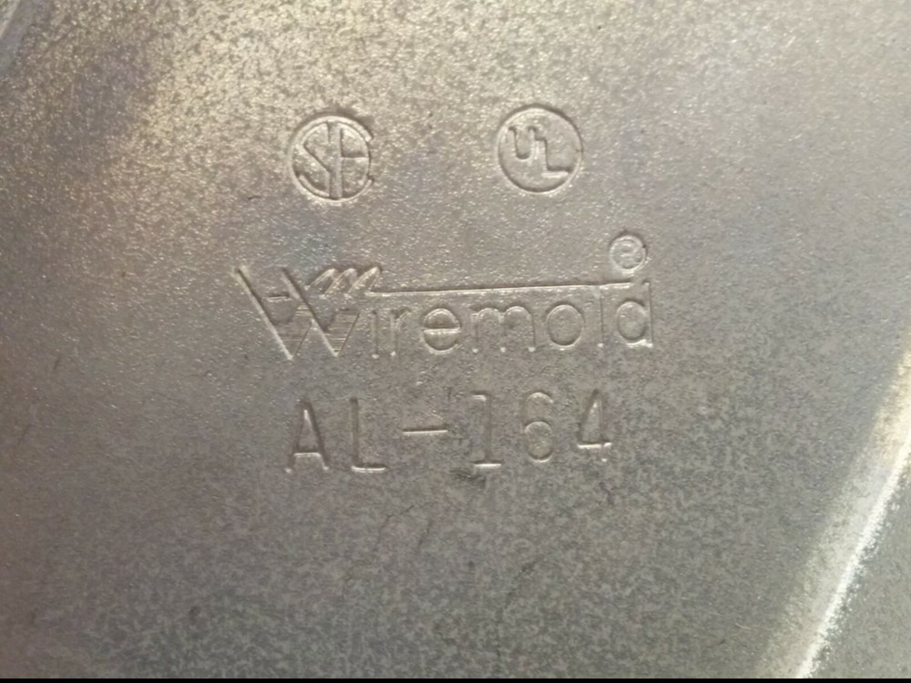 WIREMOLD AL-164 MOUNTING BRACKET KIT, GRAY, NIB