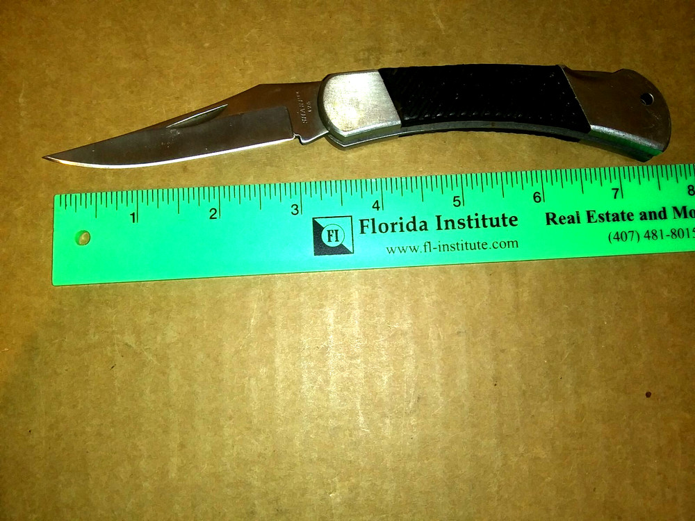 Vintage Sharp Model 425 Lockback Single Blade Folding Knife-Stainless-Black