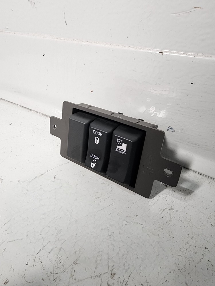 2021 VOLVO VNL 760 Bunk Controls