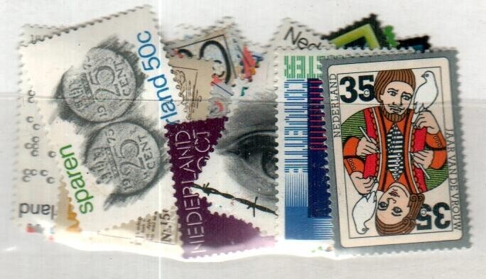 Netherlands Scott 518-35 Mint hinged [TK838]