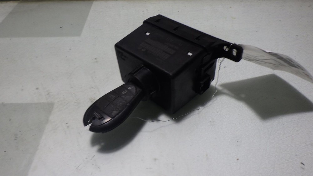09 DODGE CARAVAN Ignition W/Key