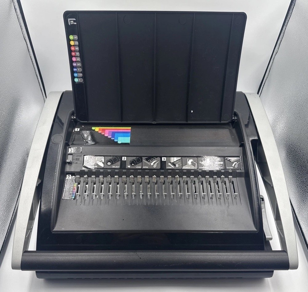 Swingline GBC CombBind C20 Binding Machine - 330 Sheet Capacity