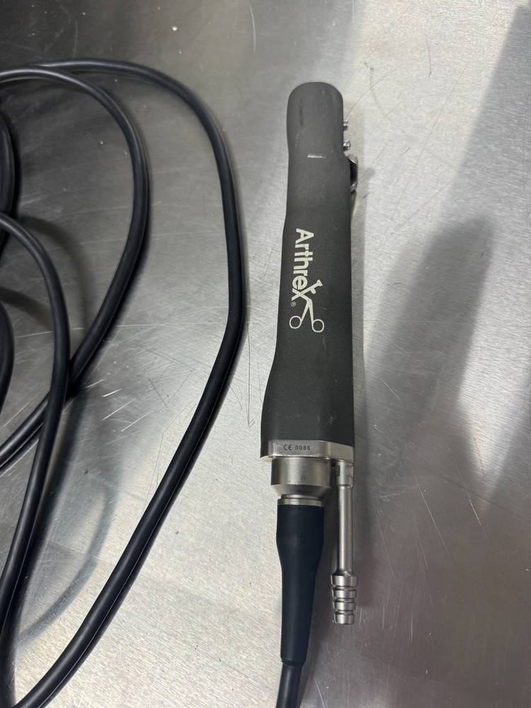 Arthrex AR-8330H Shaver