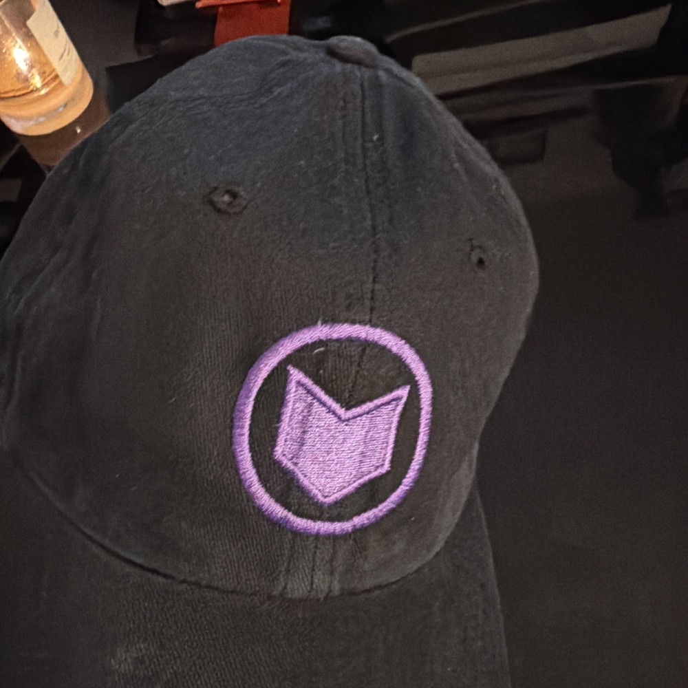 Hawkeye Marvel Studios Cast & Crew Hat - RARE / EXCLUSIVE