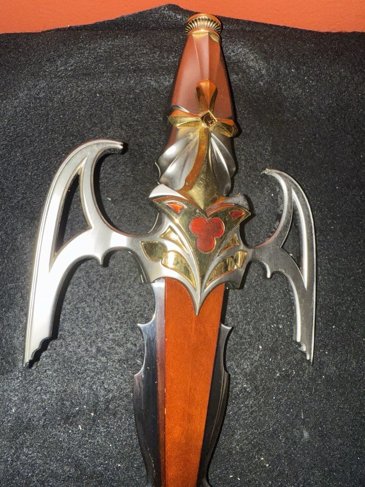 RARE Franklin Mint Universal Monsters Dracula Dagger