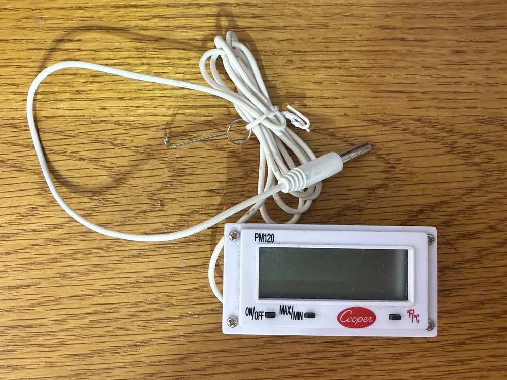 Cooper Digital Panel Thermometer -40F to 120F