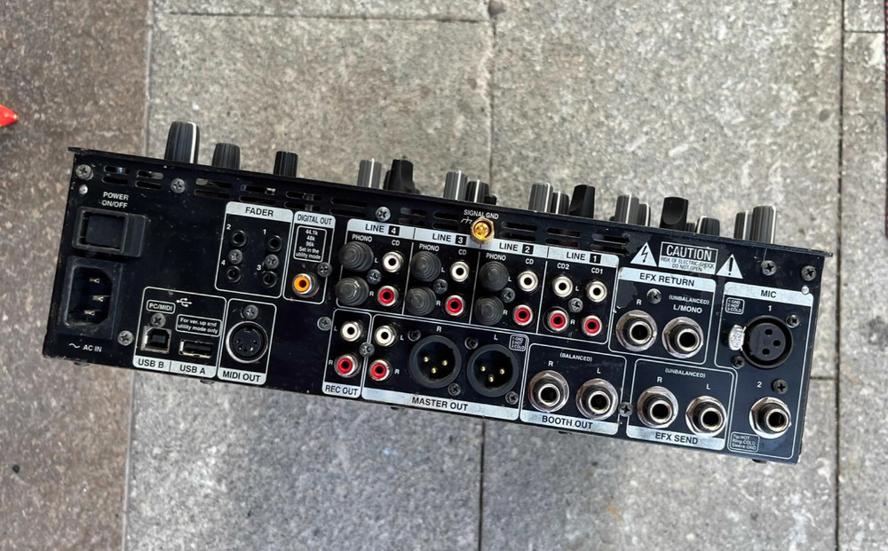 1pcs DENON DN-X1600 Mixing Console