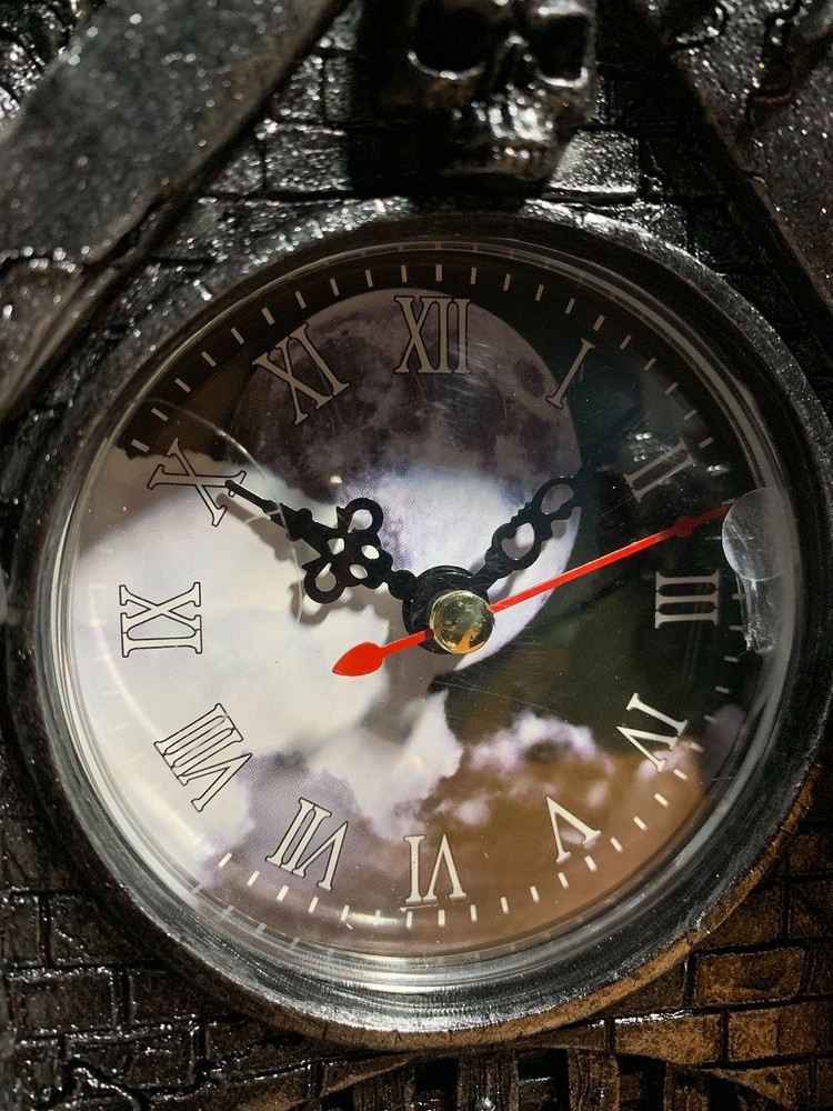 Scratch & Dent Evil Dragon Pentagram Pendulum Mantel Clock