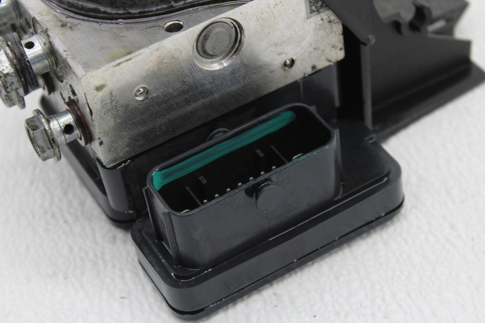 14-16 Harle Davidson Electra Glide ABS Pump Unit Module 41100013