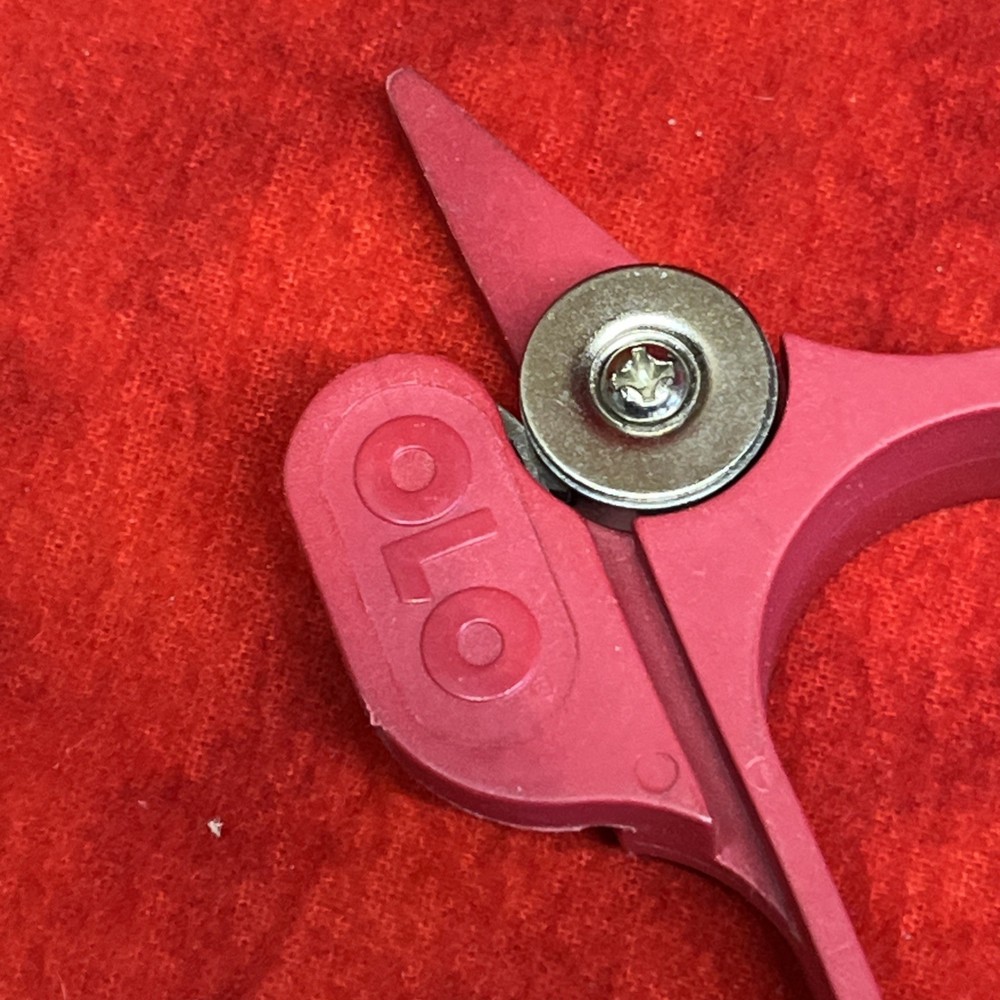 OLO ROLLING SCISSORS CUTTER (k3)