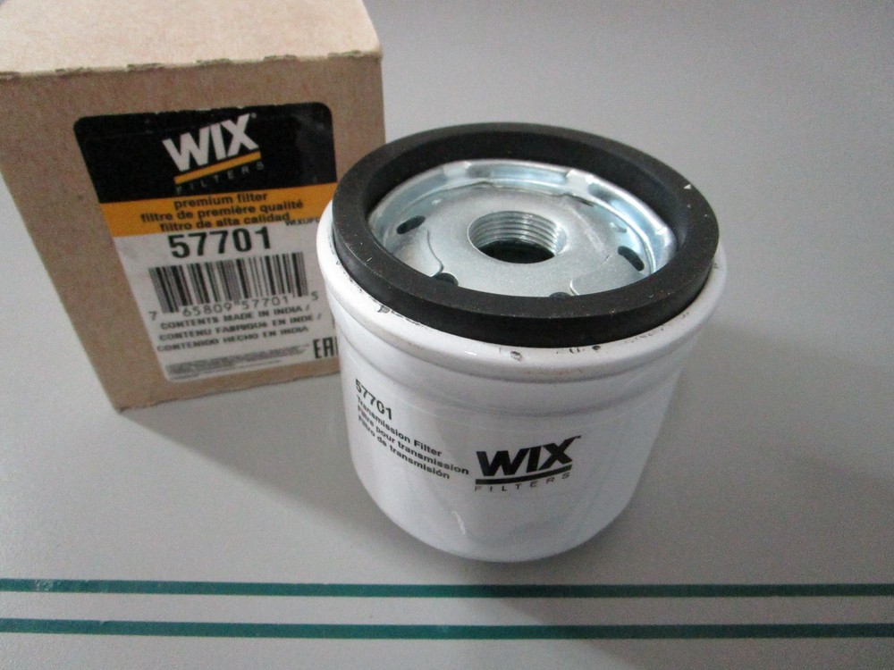 NEW 57701 WIX Oil Filter 0810
