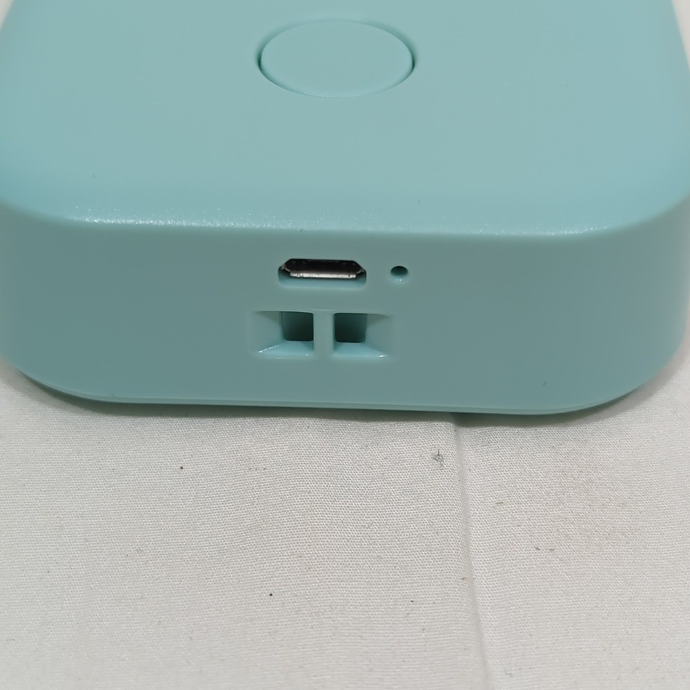 Phomemo D30 Smart Mini Label Maker Machine ■ Portable Bluetooth Thermal Printer