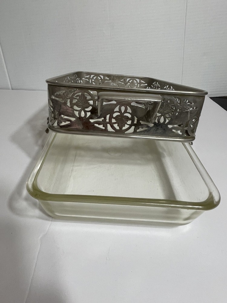 Vtg Footed Rectangular Serving Tray With Pyrex Serving Dish