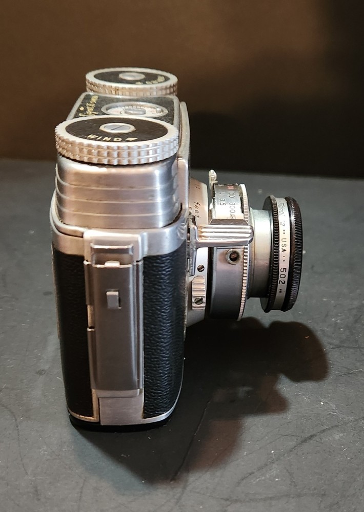Kodak Signet 35 Camera w Leather Case Untested
