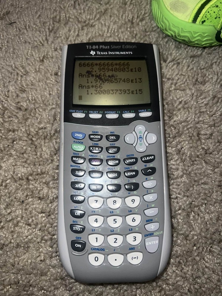 Texas Instruments TI-84 Plus Silver Edition Graphing Calculator Gray Dead Pixels