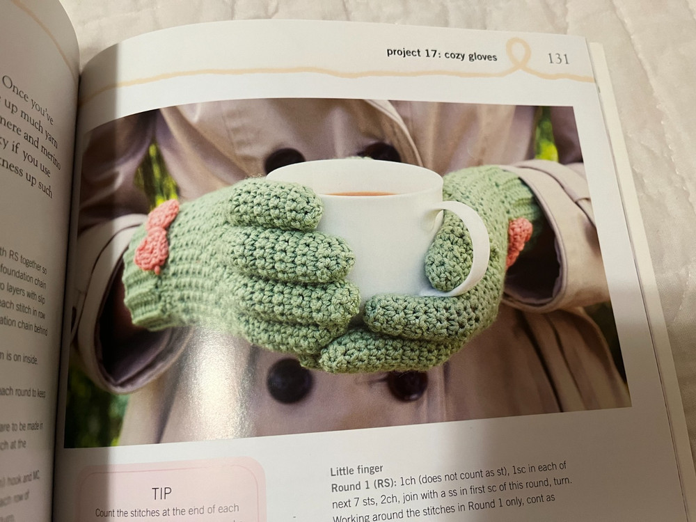 Crochet Basics Nicki Trench 20 Patterns Nice Variety 159 Pgs Softcover
