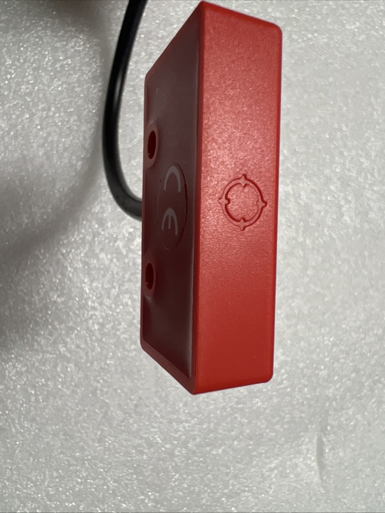 ALLEN-BRADLEY GUARDMASTER CODER SENSOR 440N-Z2NRS1C