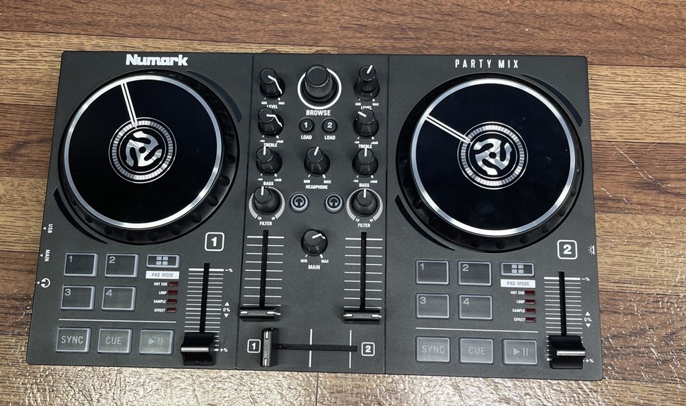 Numark Party Mix DJ Controller