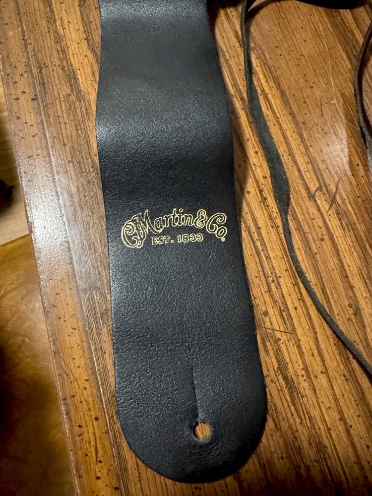 Vintage Martin Guitar Strap, Leather, Black, Great Condition