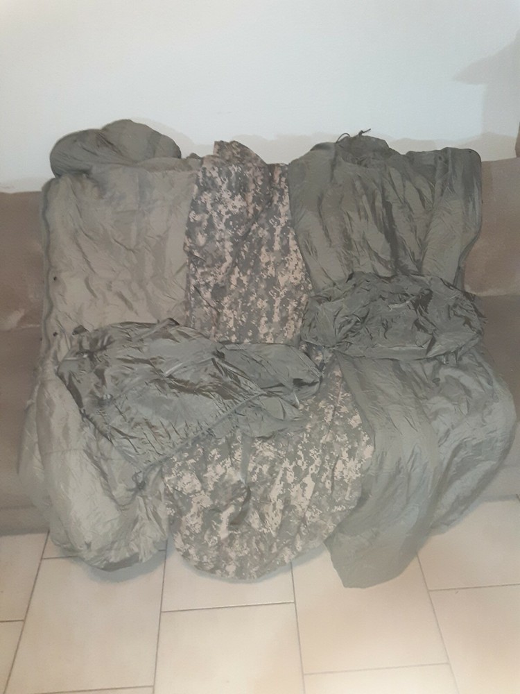 Preowned 5 Piece USGI ACU Digital MSS Modular Sleep System Great Condition