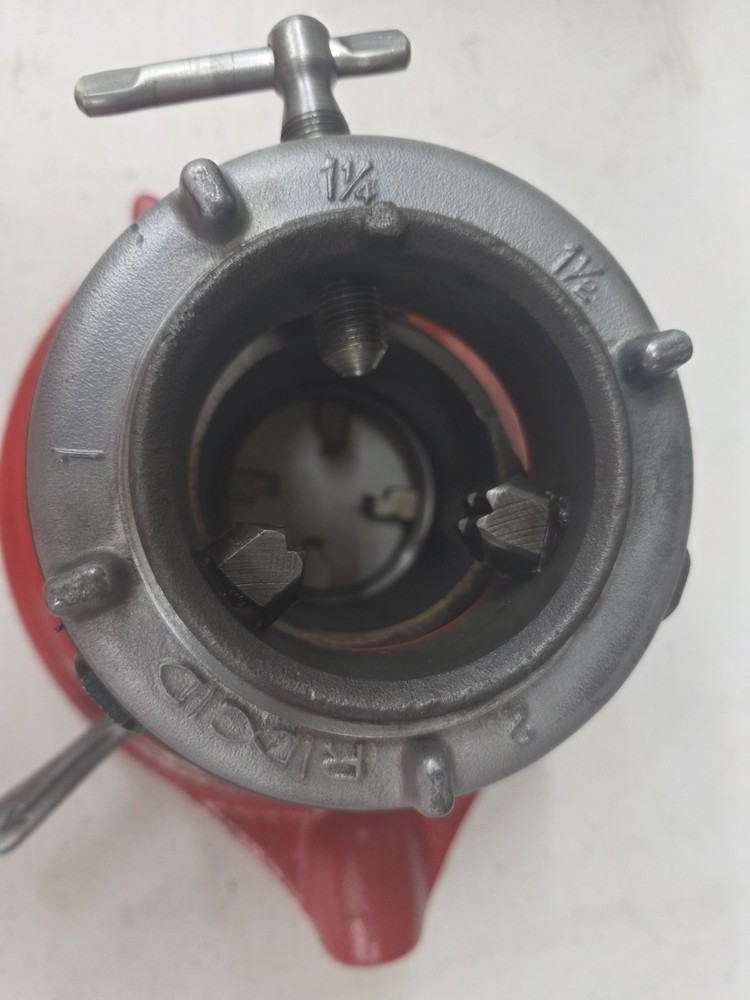 RIDGID 65R Pipe Threader