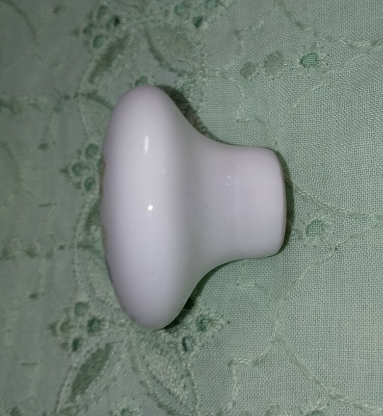 Liberty White Ceramic Multicolored Floral 1-1/4" Knob Drawer Pull #3330