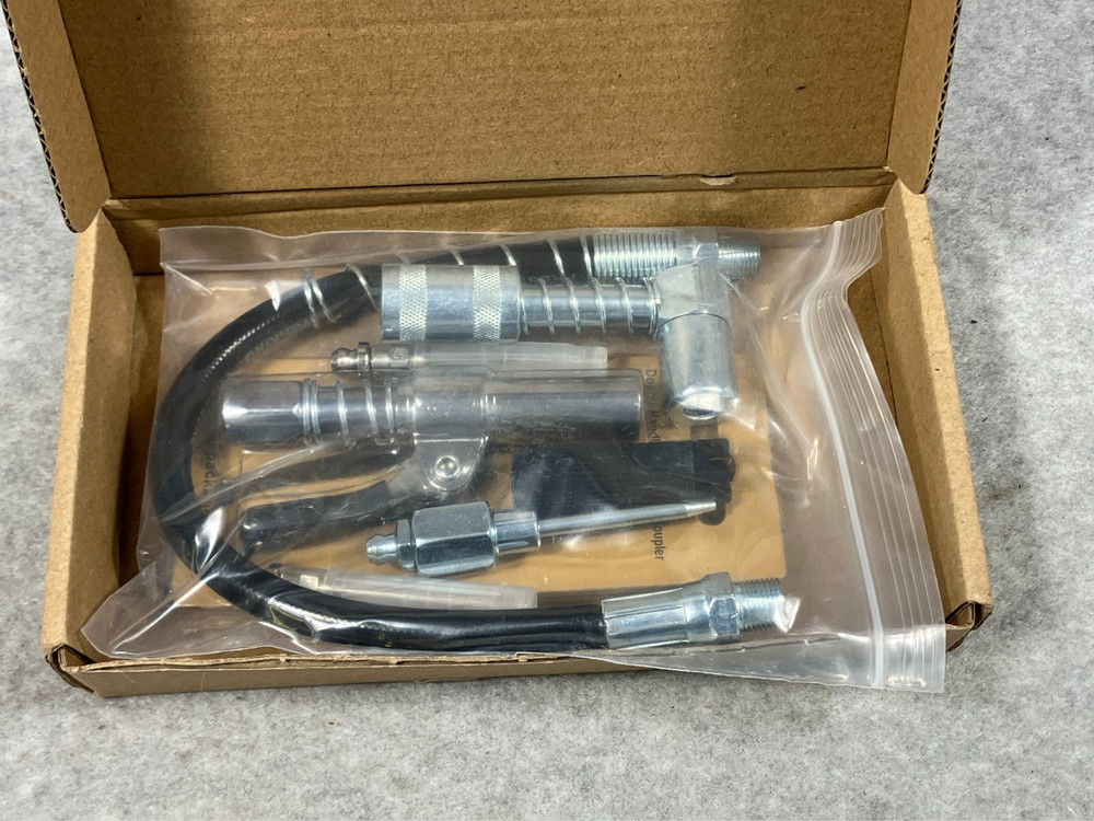 New 7 Piece Grease Gun Accessory Kit