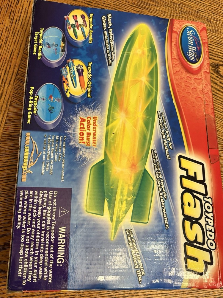 SwimWays Toypedo Flash!
