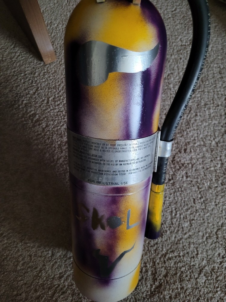 Amerex 10lb abc fire Extinguisher custom (Vikings) EDITION