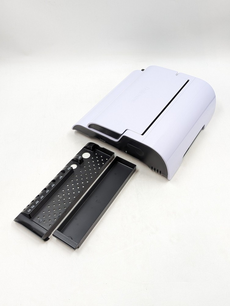 Pulsar E 300 Electric Comb Binder Machine W/ Starter Pack (5216701) White