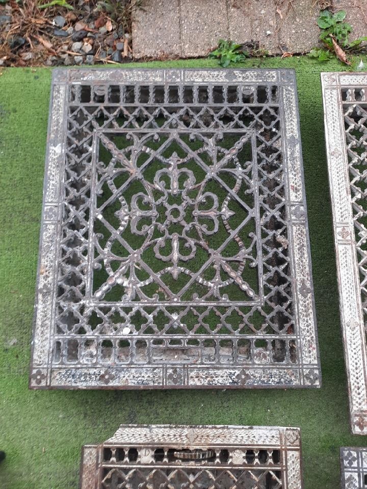 1890's Heat Vents